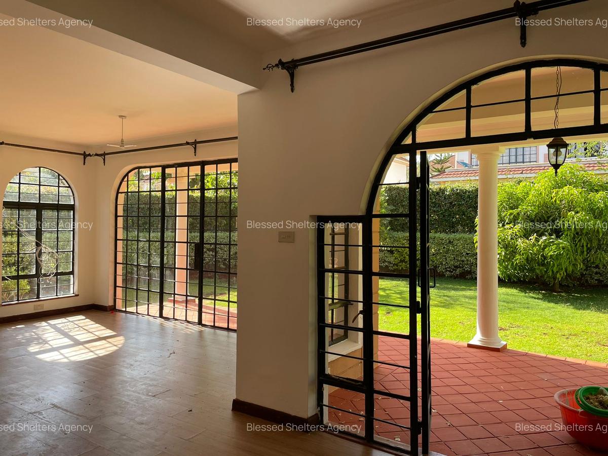 4 Bed Villa with En Suite in Kiambu Road - 4