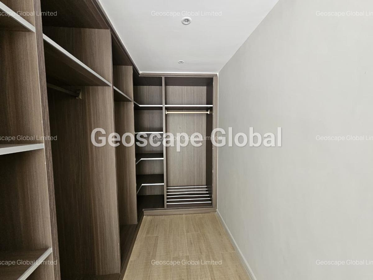 5 Bed Townhouse with En Suite in Lower Kabete - 3