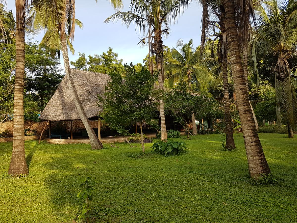 8 Bed House with En Suite in Diani - 5