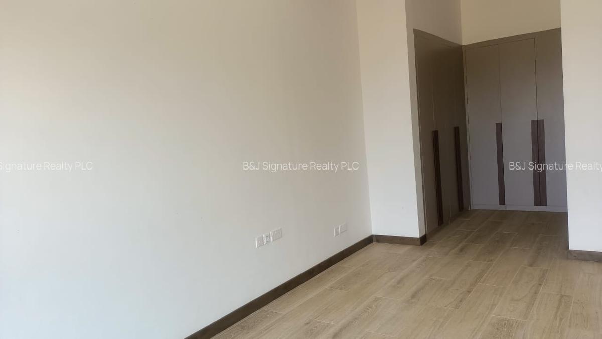 2 Bed Apartment with En Suite in Gigiri - 11
