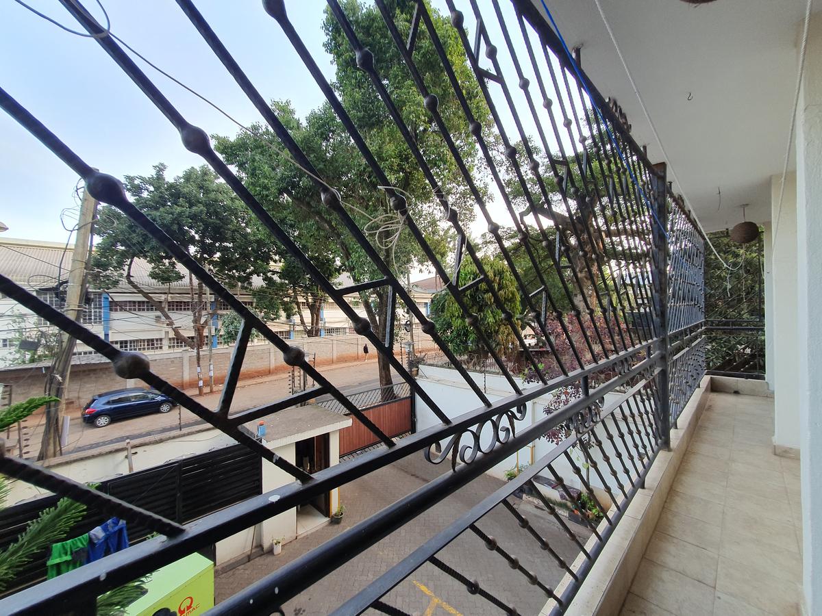 3 Bed Apartment with En Suite at Mpaka Rd - 9