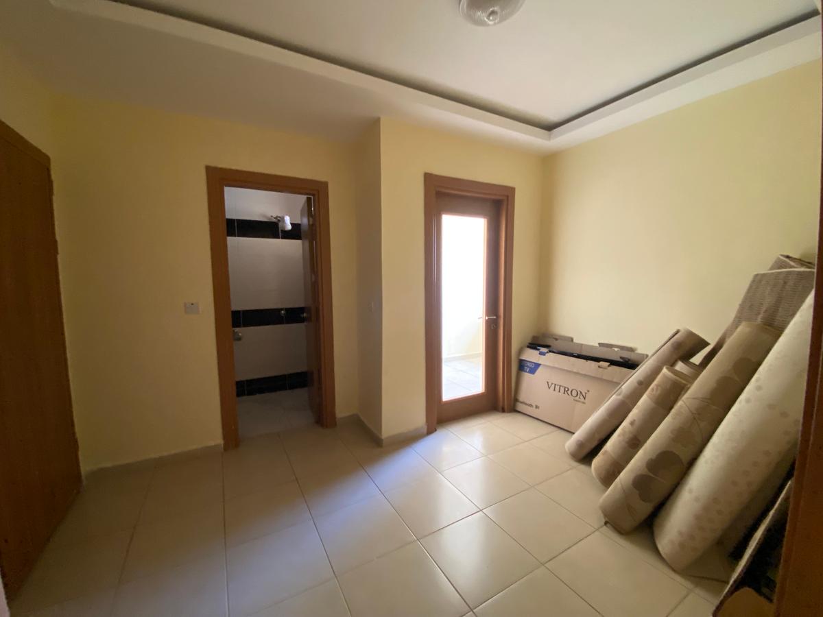 3 Bed Apartment with En Suite in Kileleshwa - 16