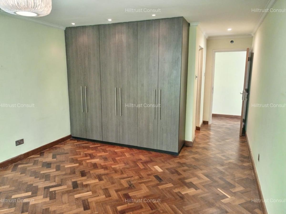 4 Bed House with En Suite in Muthaiga - 3