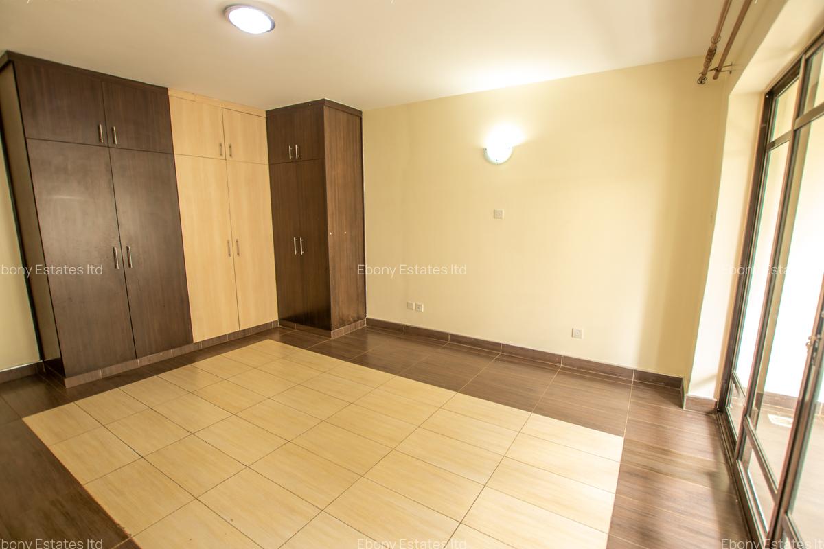2 Bed Apartment with En Suite at Westlands Road - 11