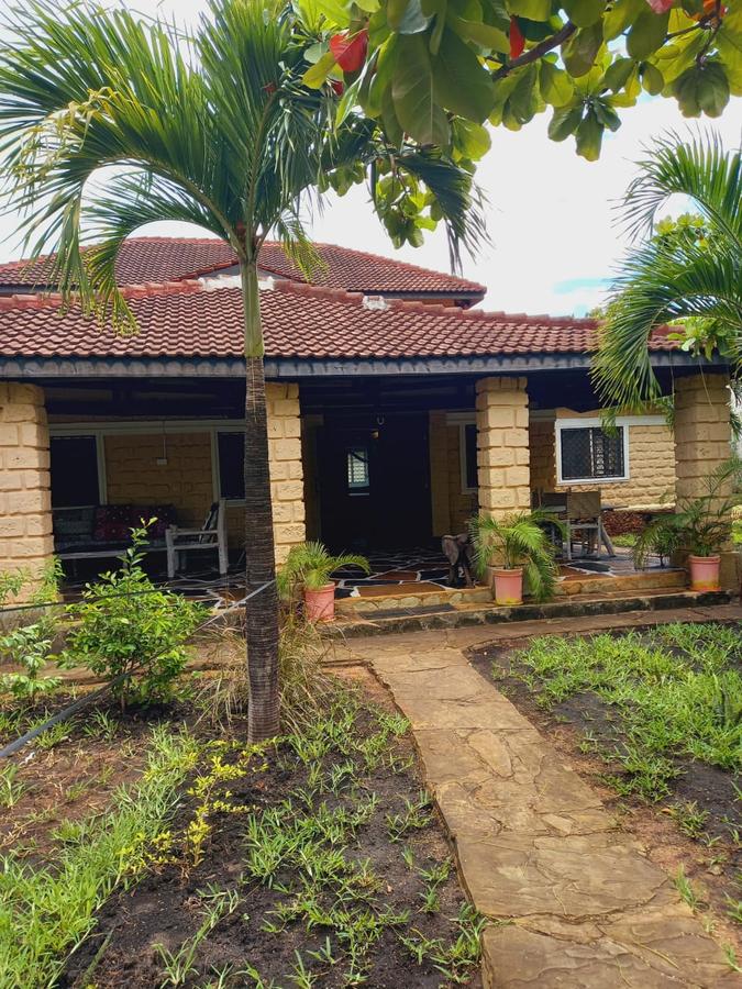 3 Bed House with En Suite in Ukunda