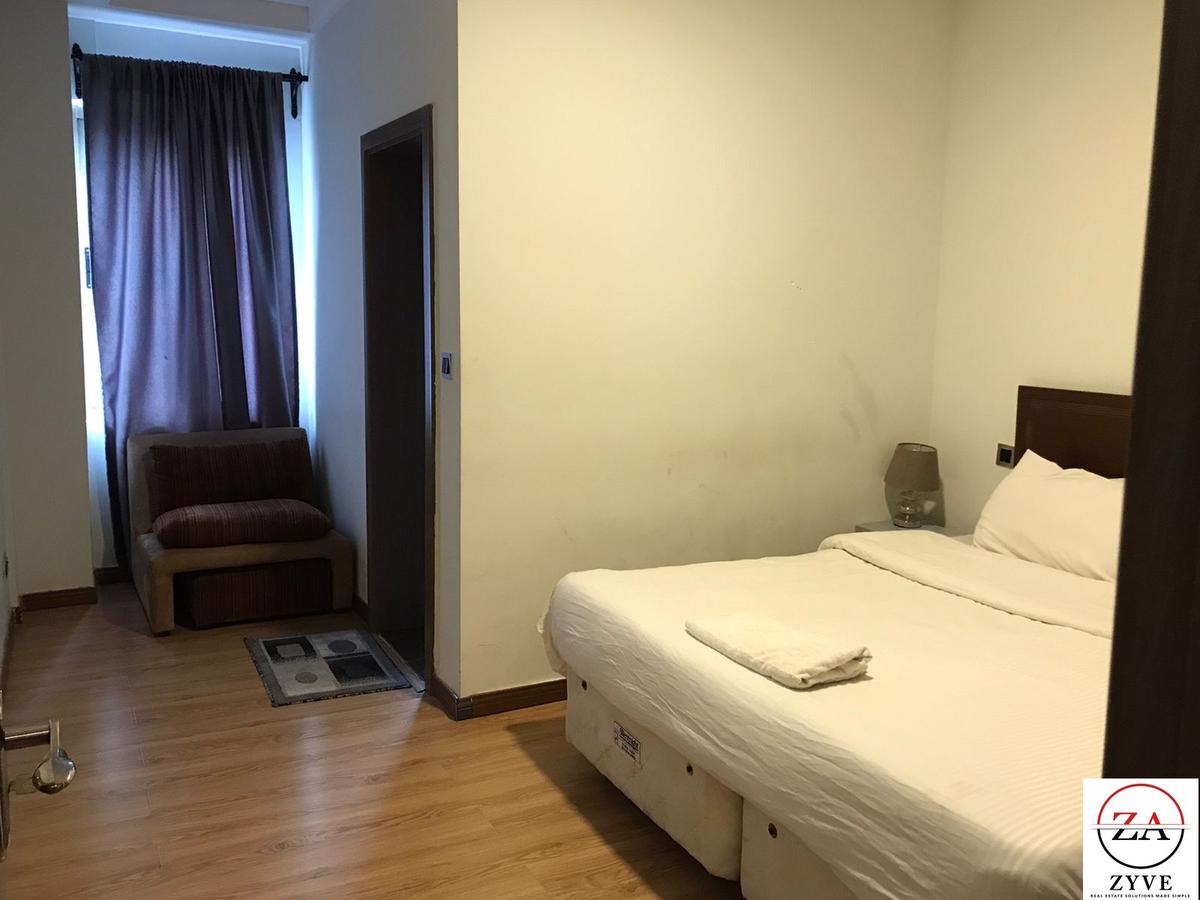 Furnished 2 Bed Apartment with En Suite at Air B N B - 12