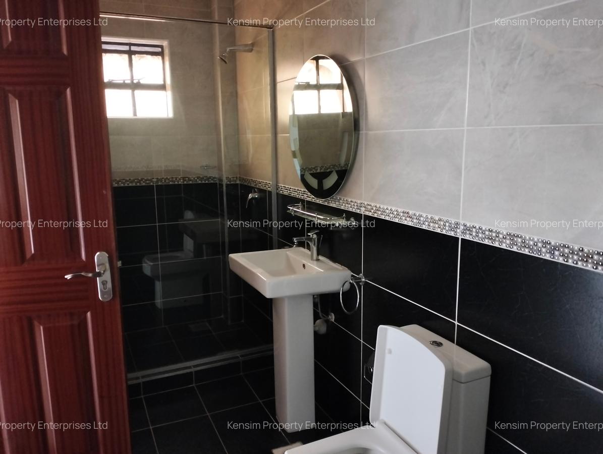 2 Bed Apartment with En Suite in Westlands Area - 11