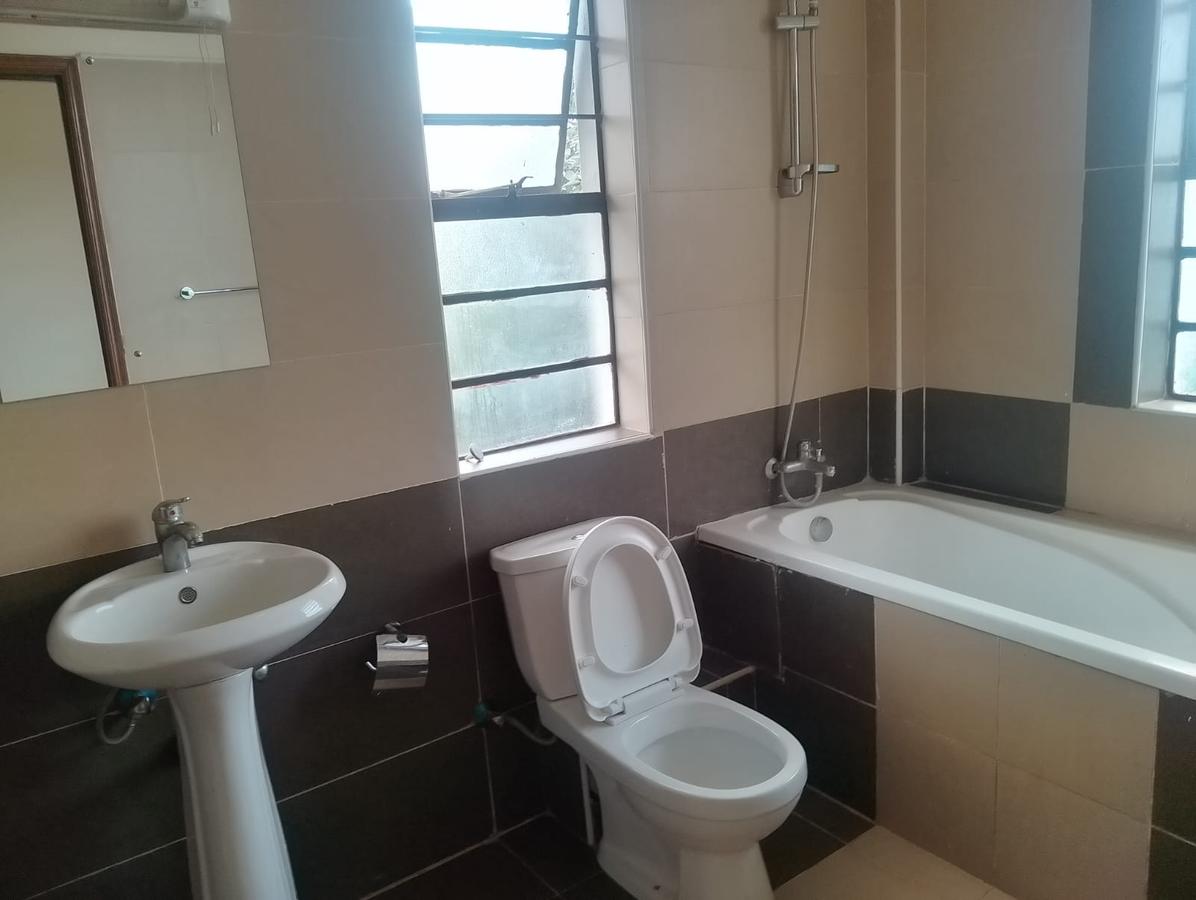 4 Bed Townhouse with En Suite in Kiambu Road - 6