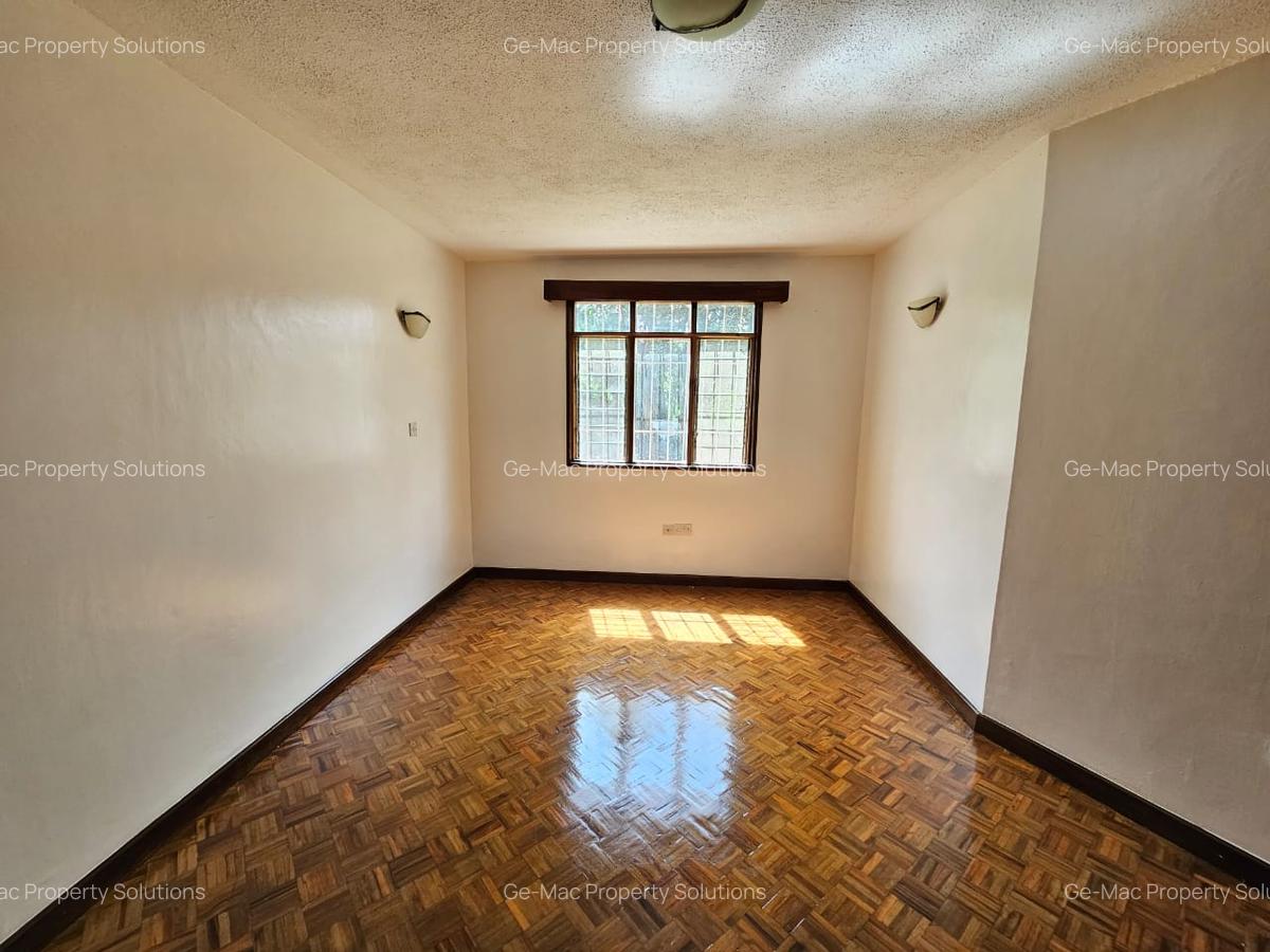 5 Bed House with En Suite in Gigiri - 11