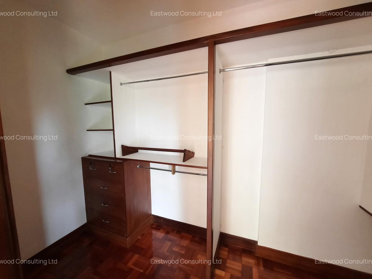 3 Bed Apartment with En Suite at Taarifa Road - 10