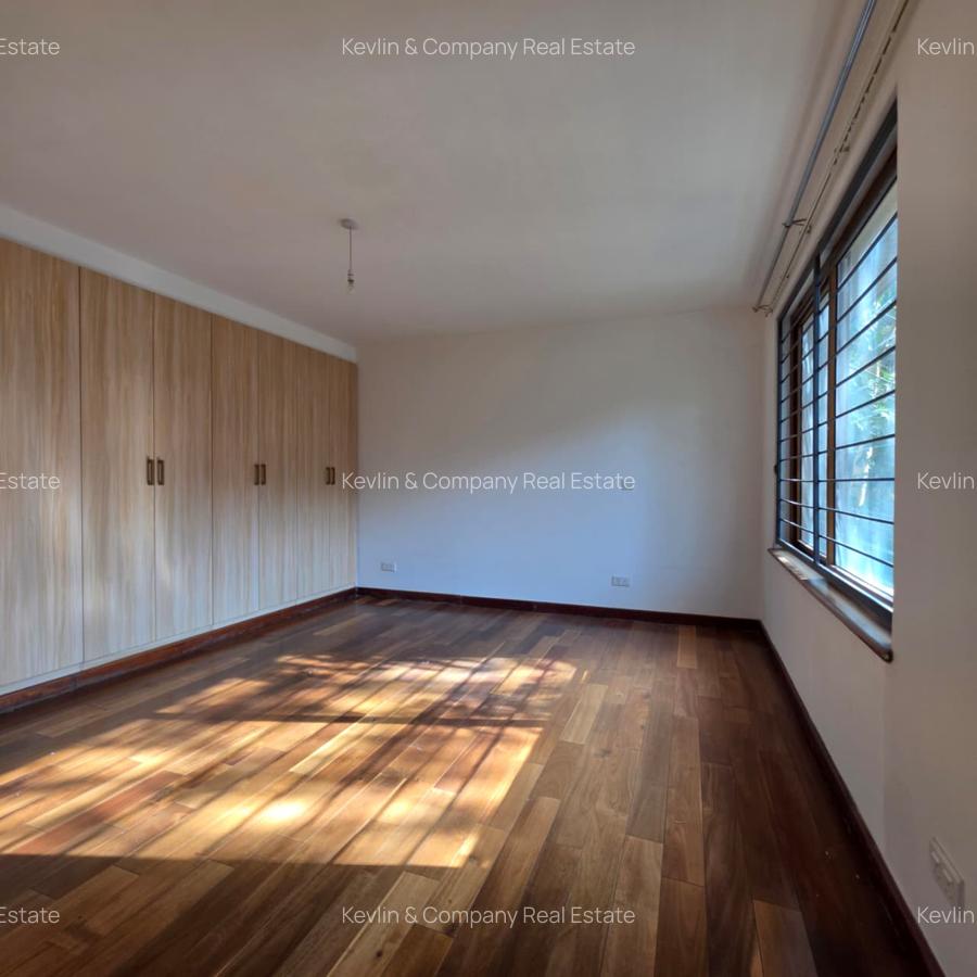 5 Bed Apartment with En Suite in Kileleshwa - 12