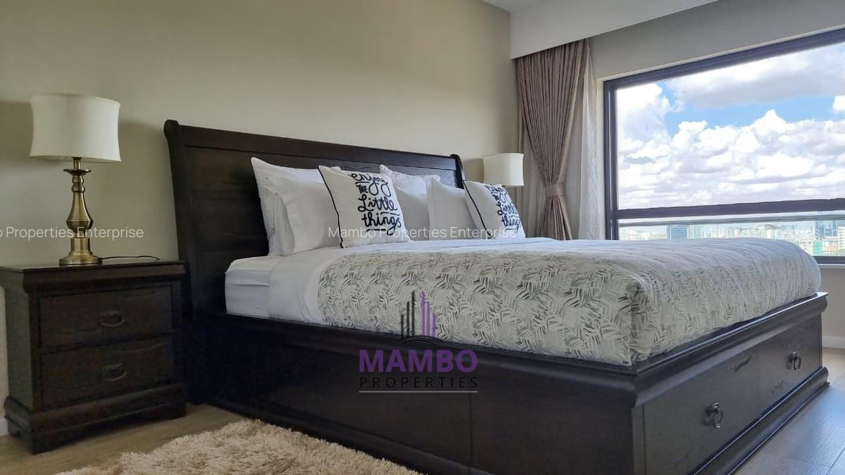 Serviced 2 Bed Apartment with En Suite at Riverside Dr - 17