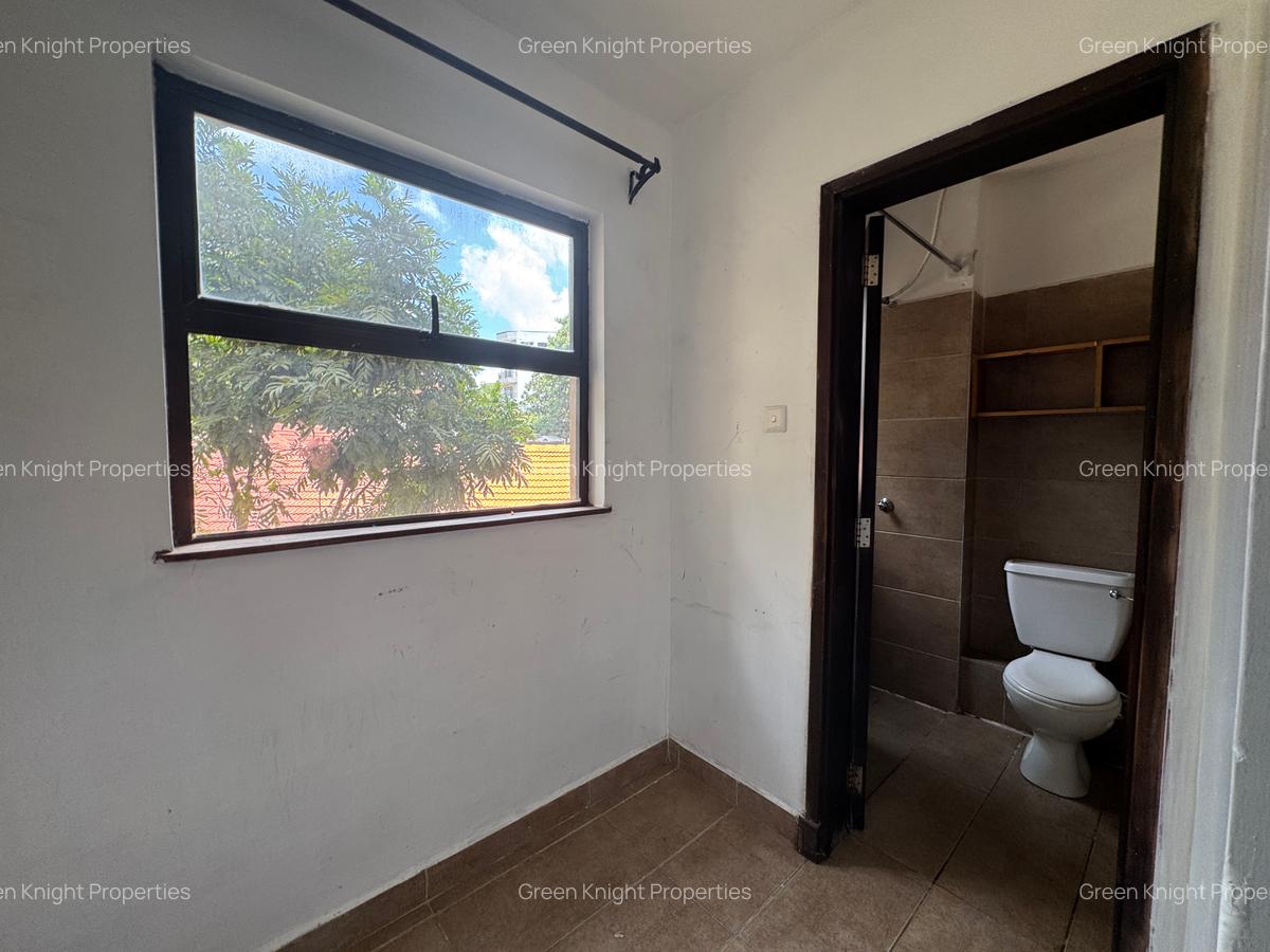 Serviced 3 Bed Apartment with En Suite in Kileleshwa - 6