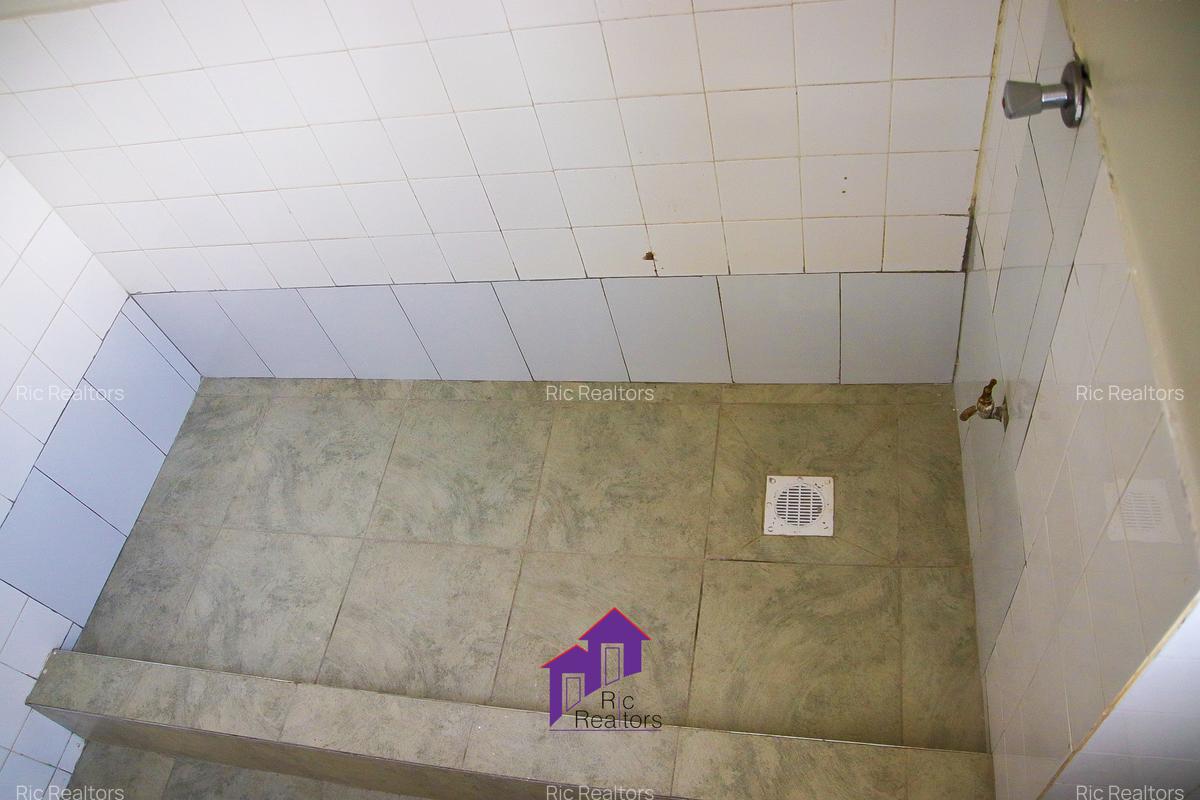 4 Bed Townhouse with En Suite at Rapta Road - 14