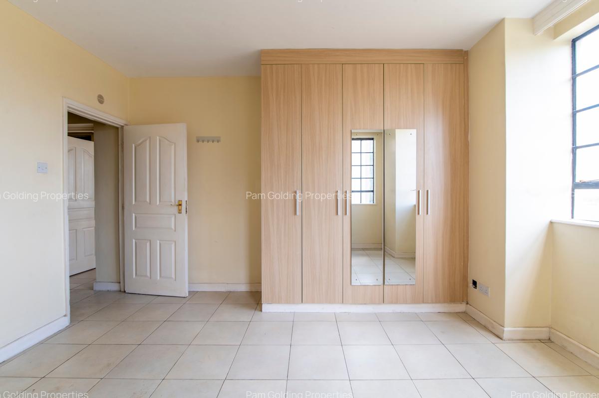 3 Bed Apartment with En Suite at Syokimau Airport Road - 12