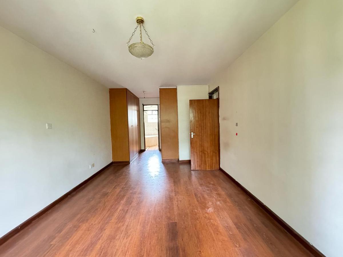 3 Bed Apartment with En Suite in Kileleshwa - 15