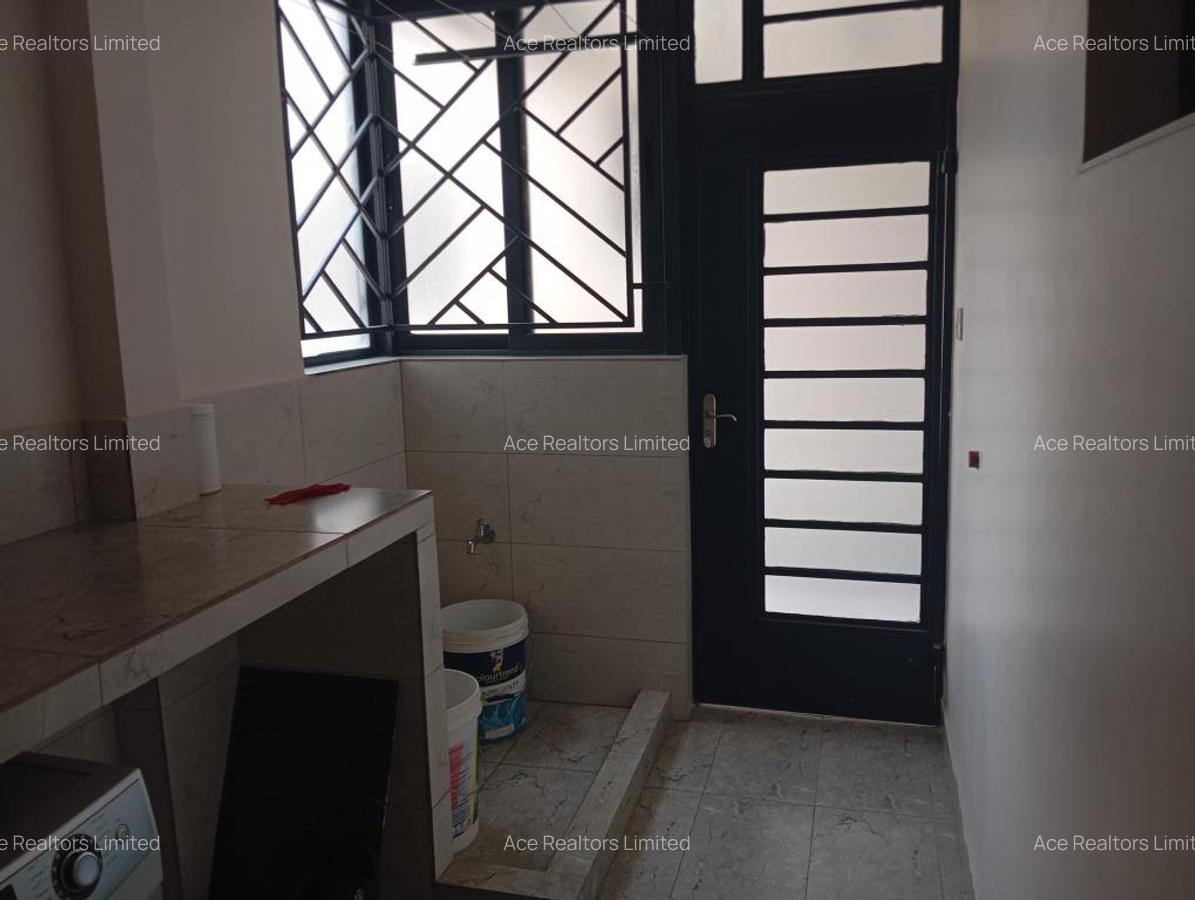 3 Bed Apartment with En Suite at Westlands - 10