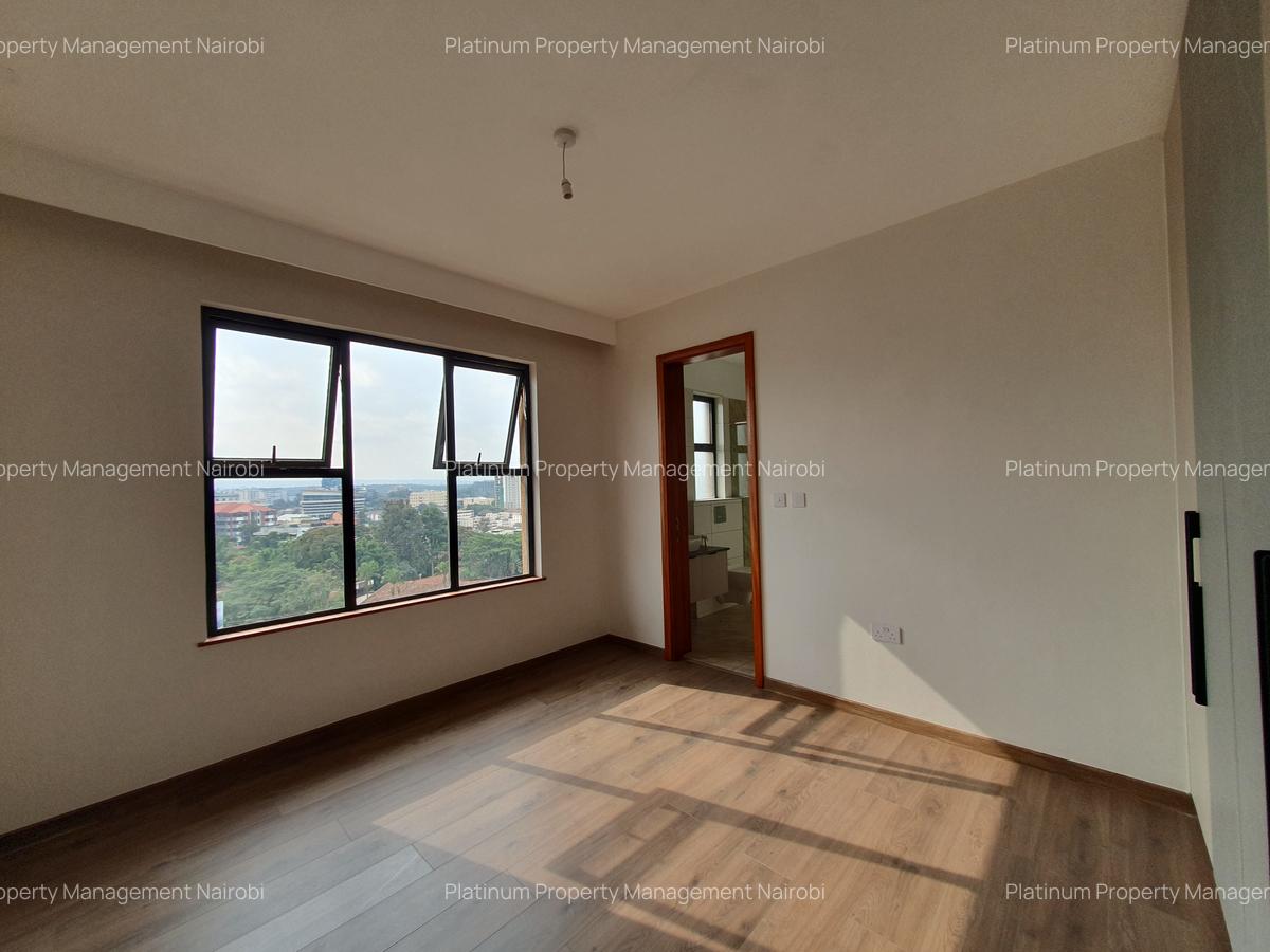 3 Bed Apartment with En Suite in Westlands Area - 16