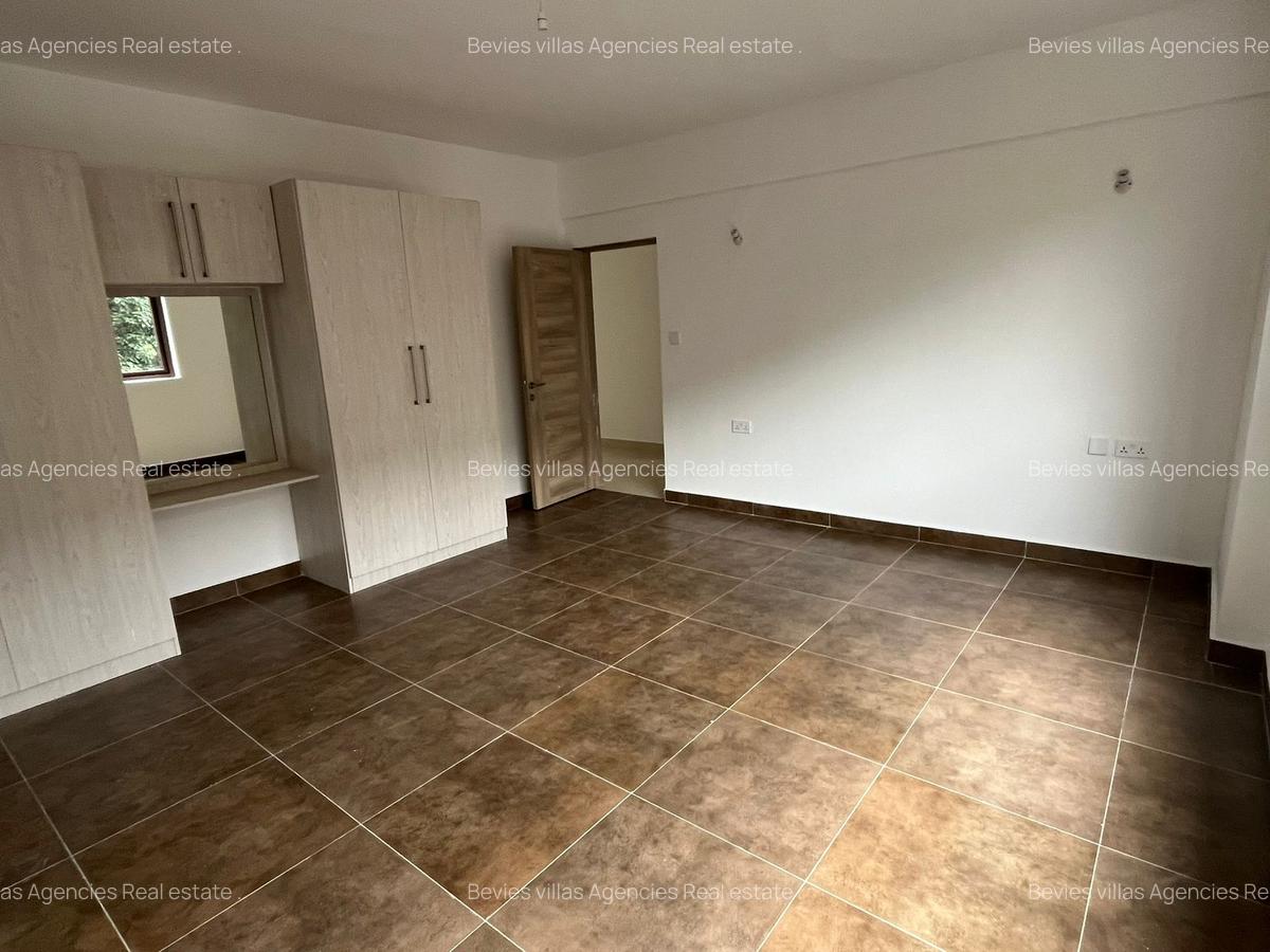 1 Bed Apartment with En Suite at Westlands - 2