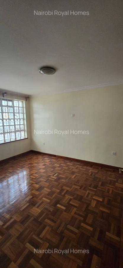 4 Bed Townhouse with En Suite at Kileleshwa Road - 10