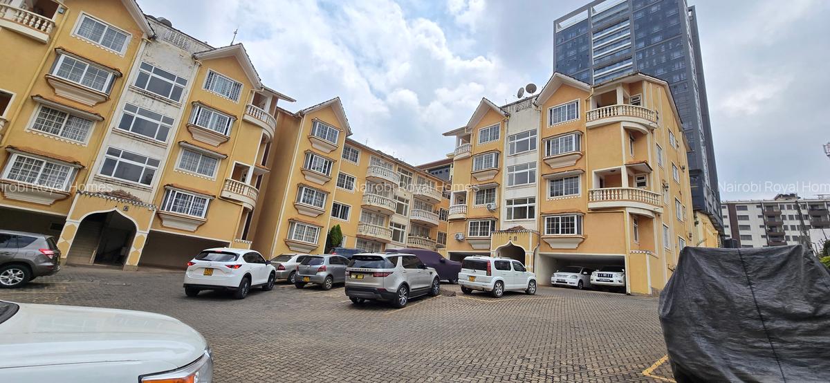 4 Bed Apartment with En Suite at Rhapta Road - 3