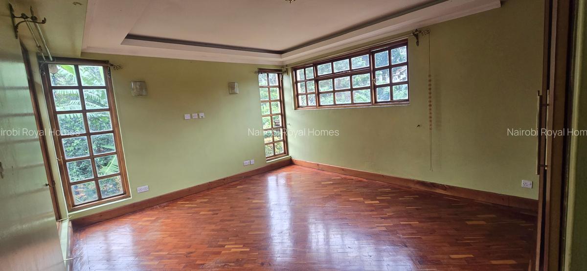 4 Bed House with En Suite at Runda Road - 14