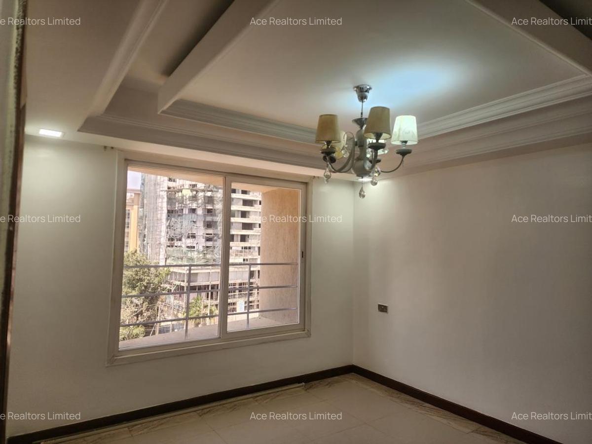 2 Bed Apartment with En Suite at Kilimani Estate Nairobi - 2