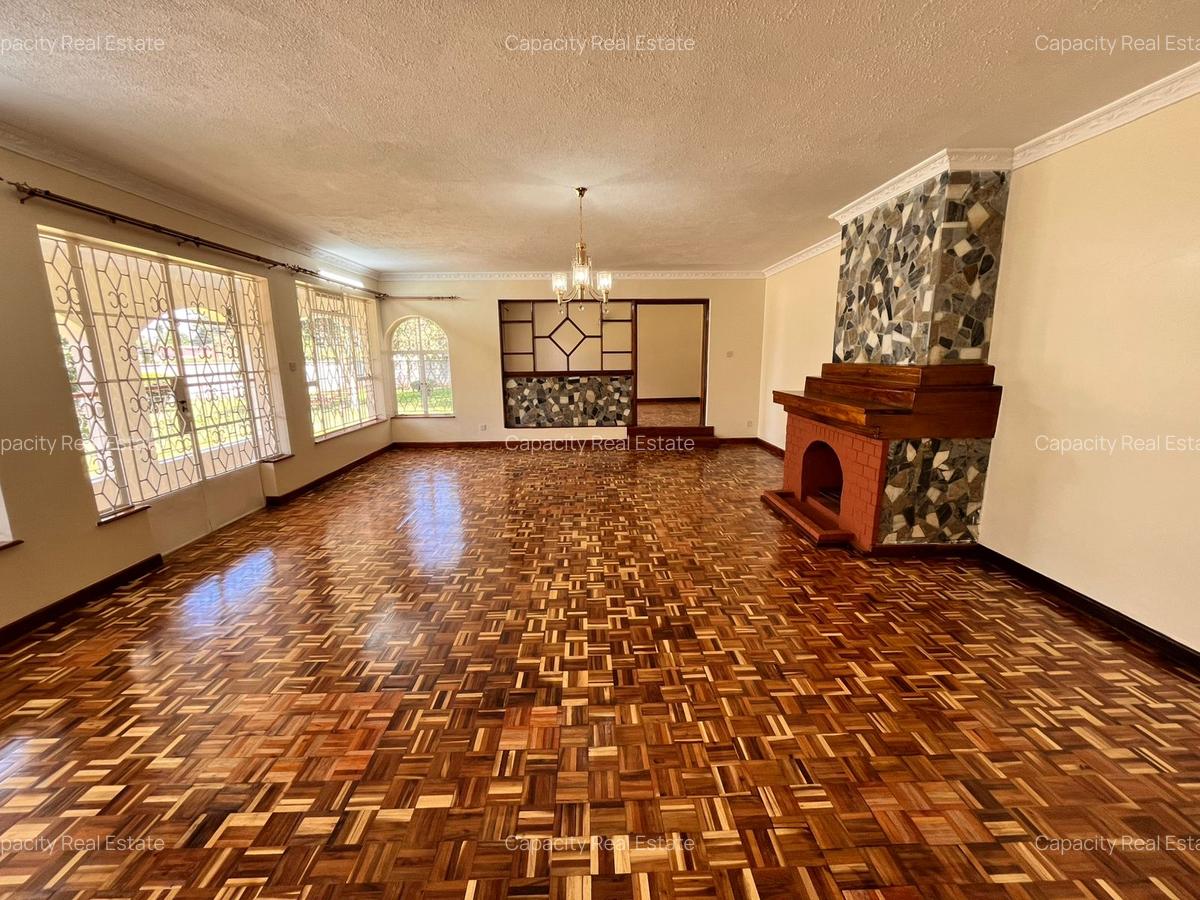 5 Bed Townhouse with Backup Generator in Loresho - 11