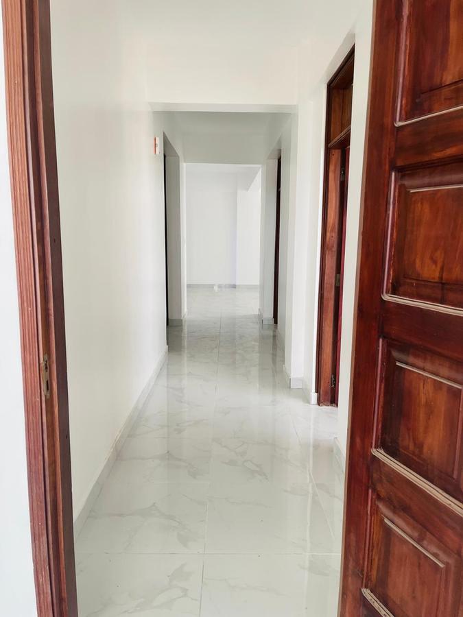 3 Bed Apartment with Borehole at Manyimbo Road - 5