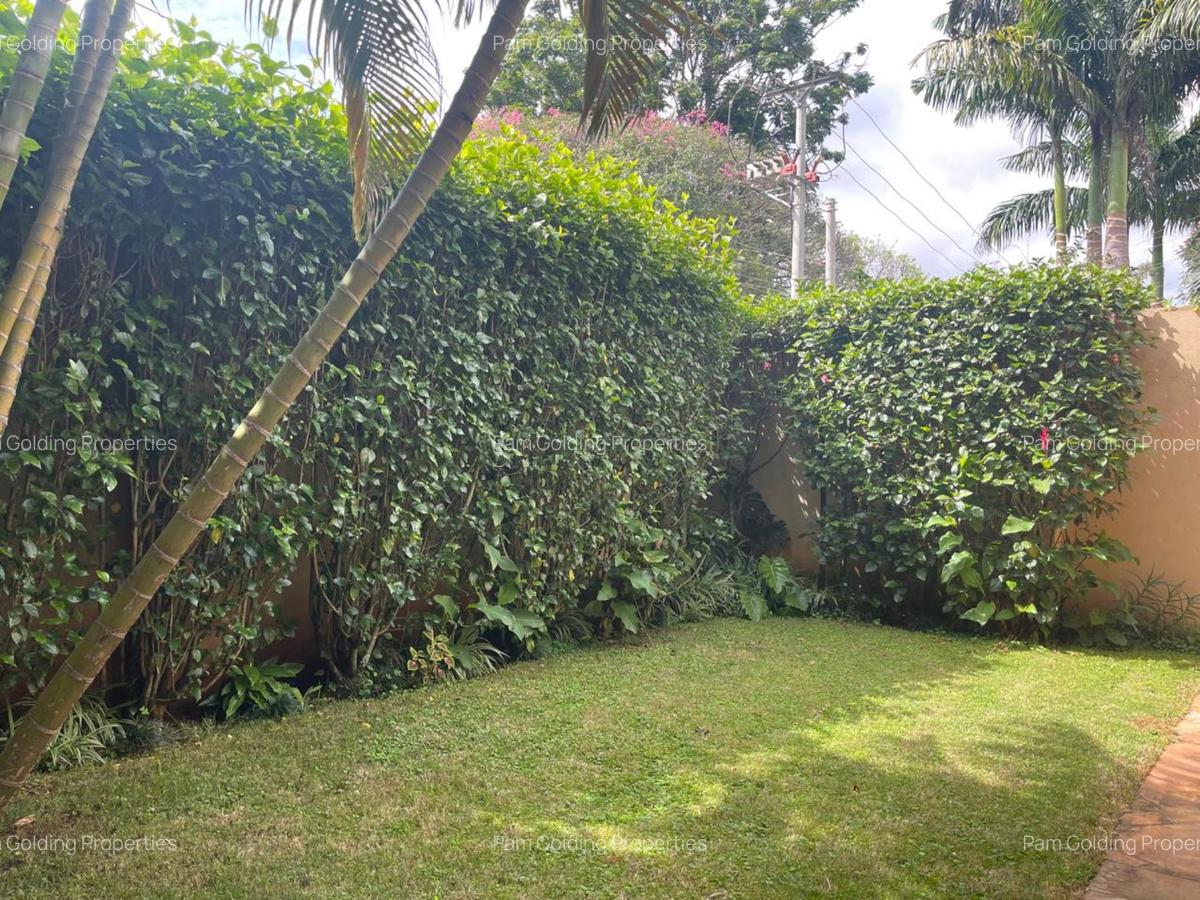 2 Bed House with En Suite in Kyuna - 11