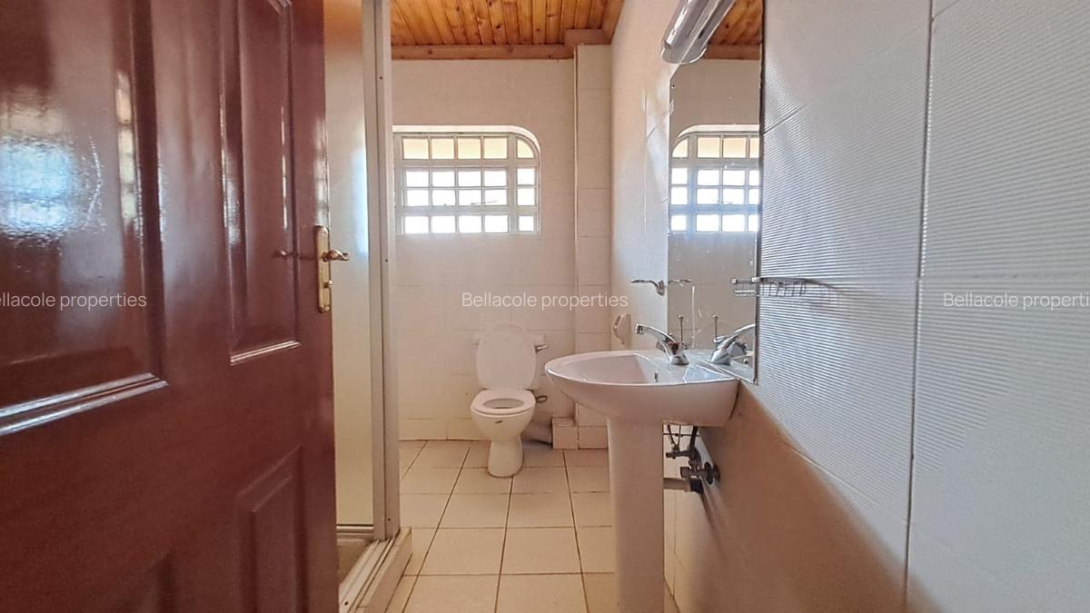 5 Bed Townhouse with En Suite in Nyari - 11
