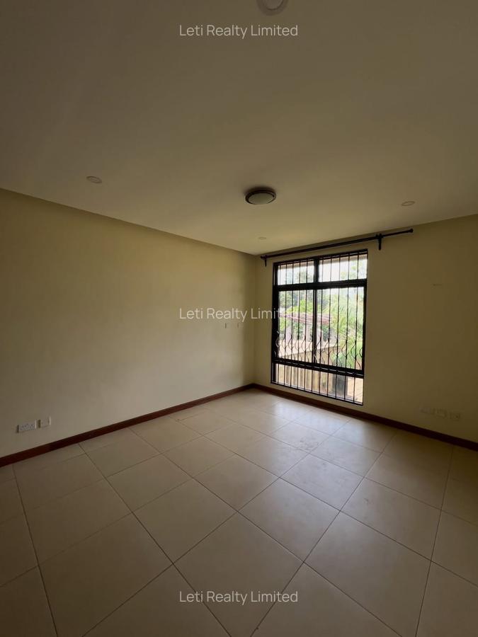 4 Bed Townhouse with En Suite in Runda - 8