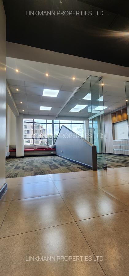 4,900 ft² Office with Service Charge Included in Westlands Area - 18