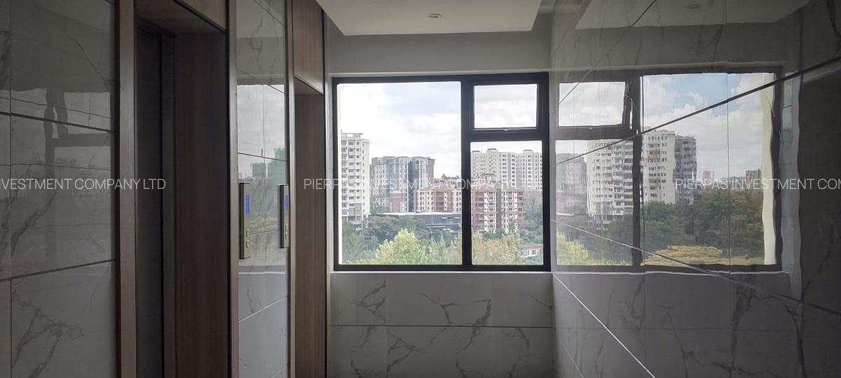 Serviced 3 Bed Apartment with En Suite in Riverside - 9