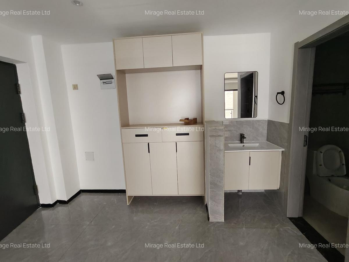 2 Bed Apartment with Swimming Pool in Kileleshwa - 6