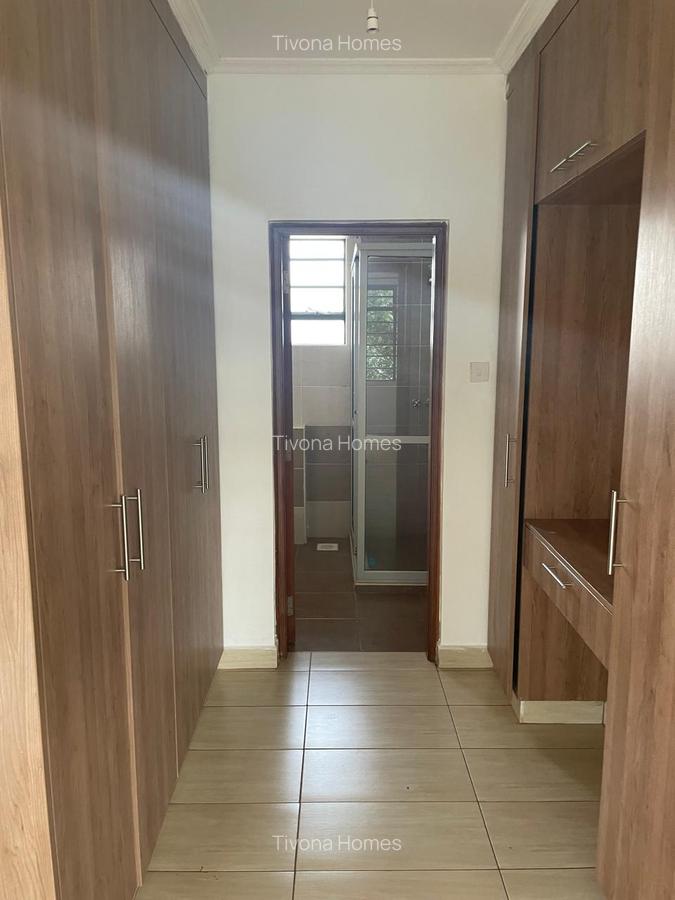 4 Bed Townhouse with En Suite in Kiambu Road - 11