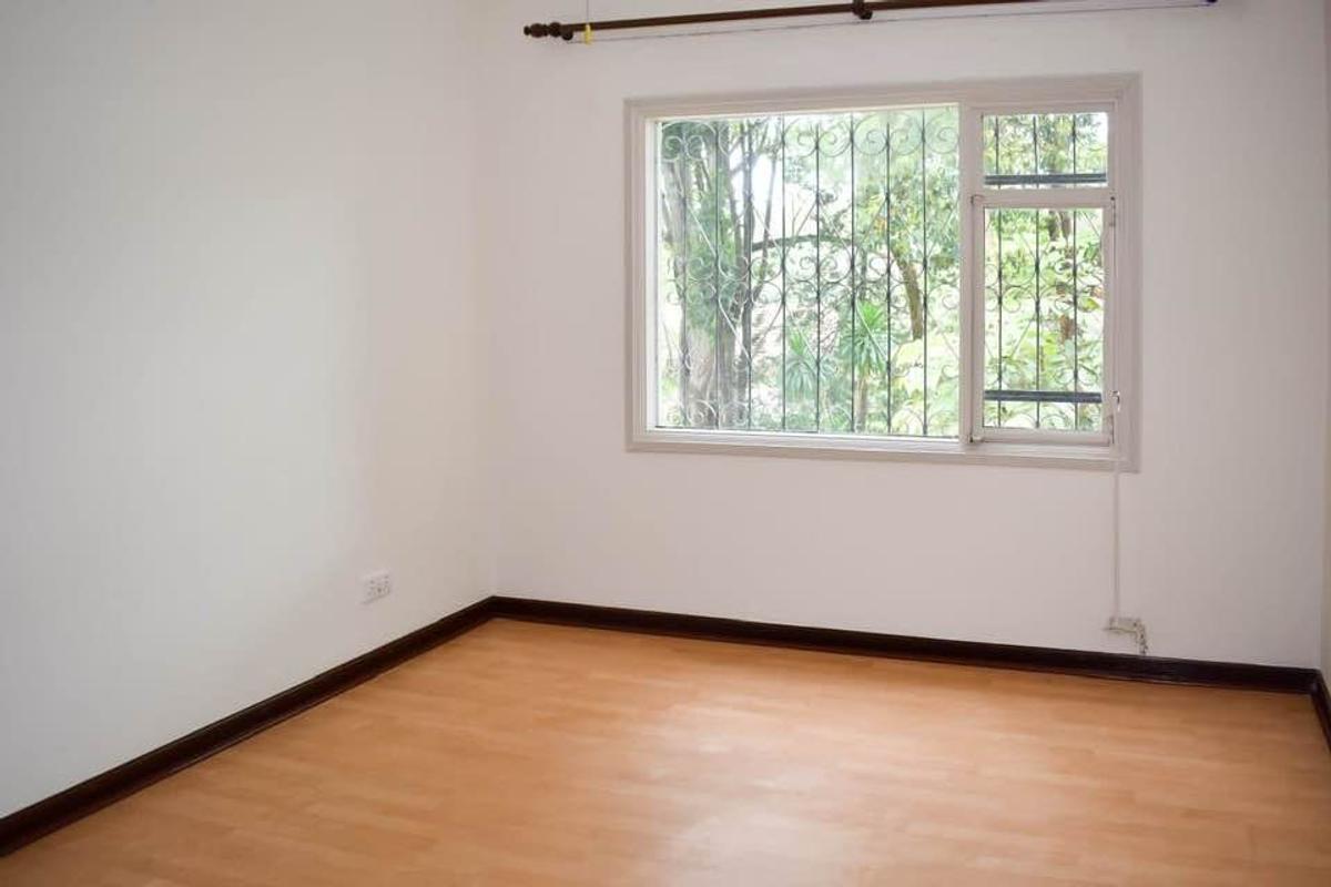 4 Bed Townhouse with En Suite in Muthaiga - 7