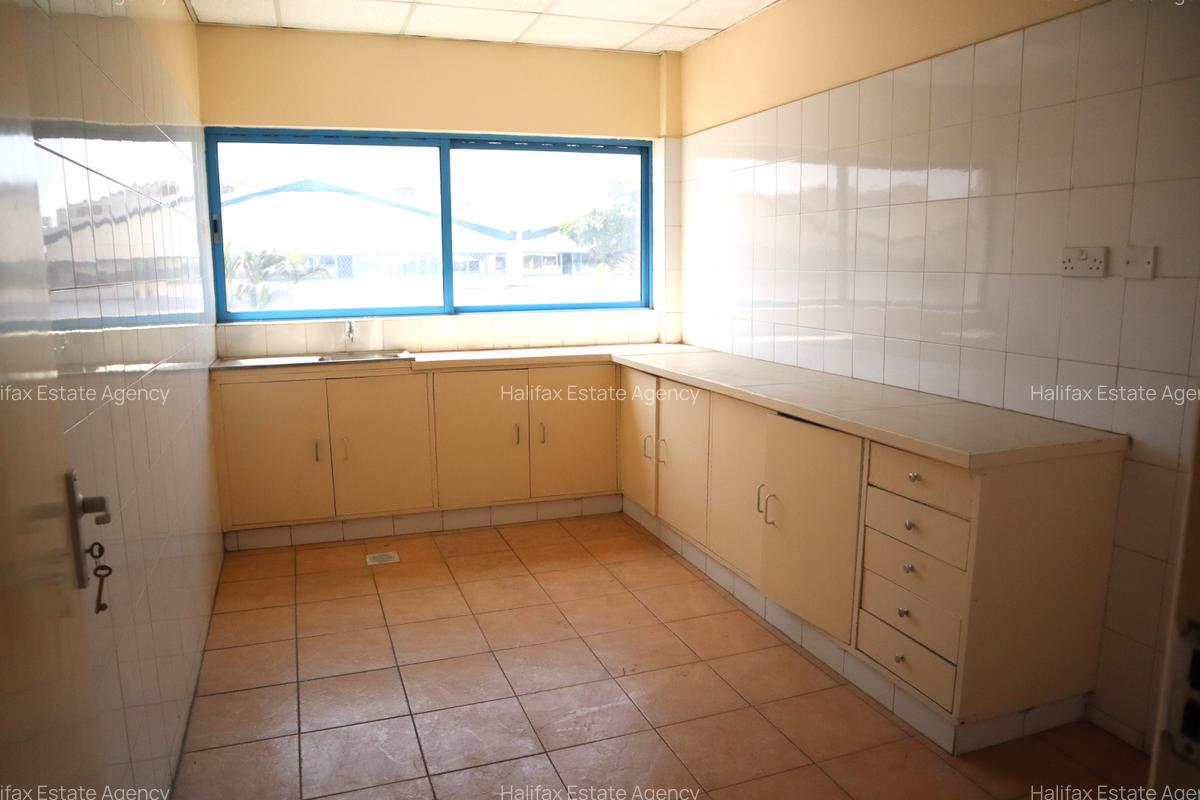 12,500 ft² Commercial Property with Backup Generator in Mombasa Road - 9