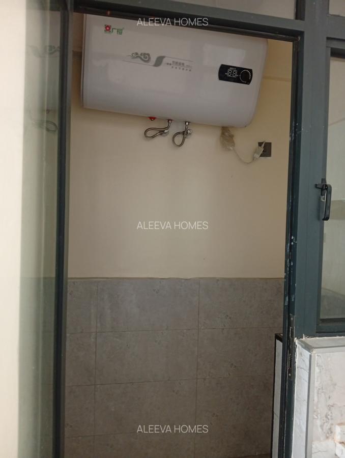 2 Bed Apartment with En Suite in Lavington - 11