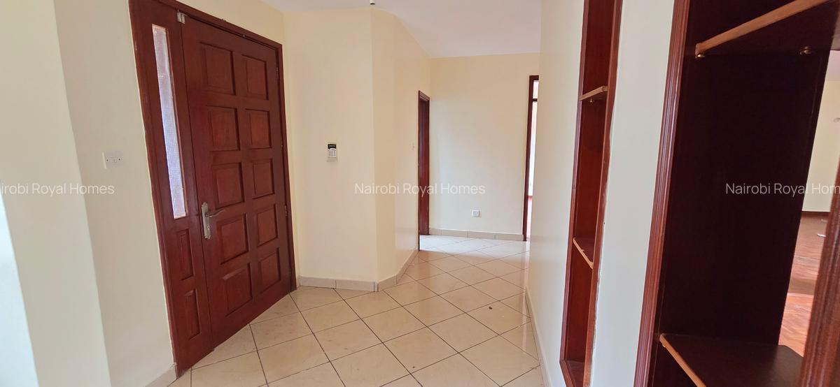 4 Bed Townhouse with En Suite at Lavington Road - 19