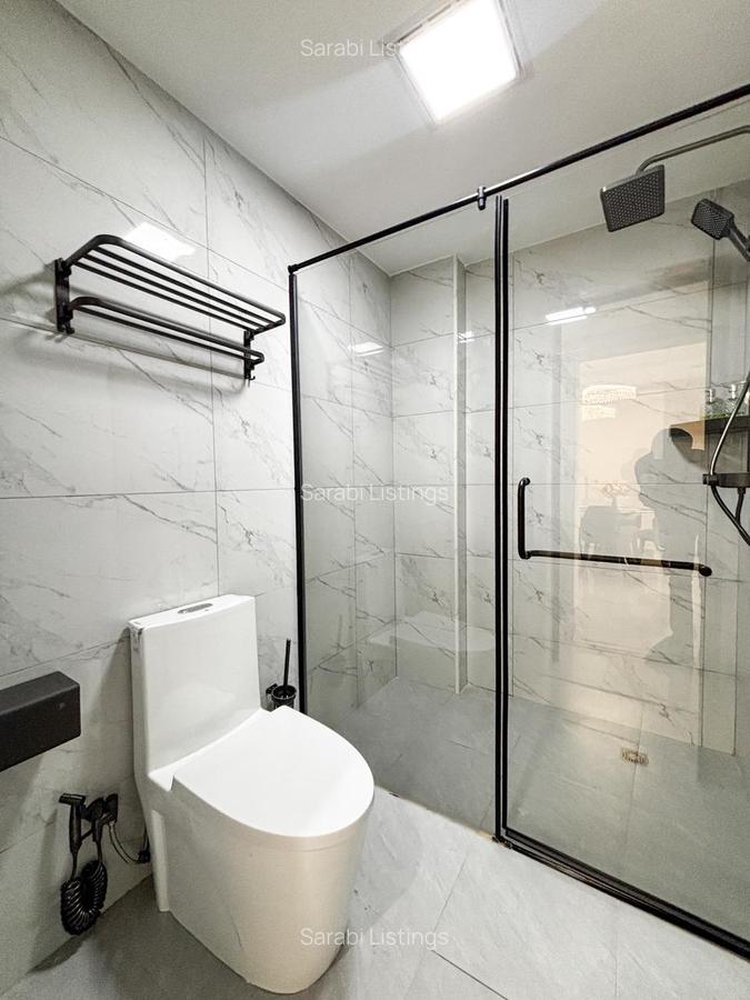 1 Bed Apartment with En Suite in Lavington - 2