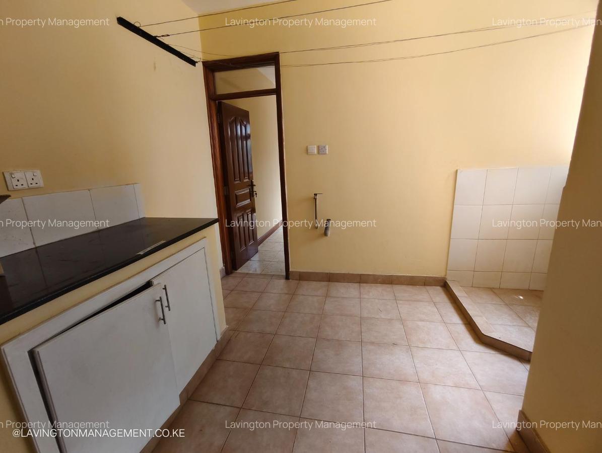 2 Bed Apartment with En Suite at Kilimani - 19