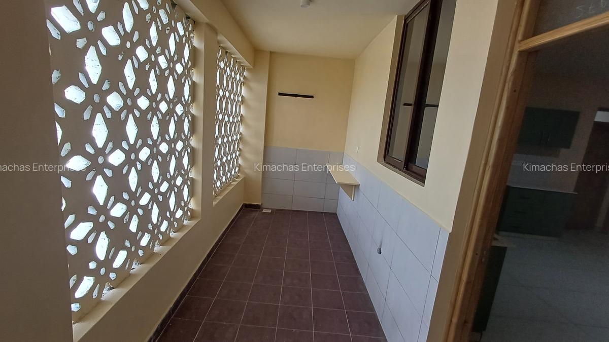 4 Bed Apartment with En Suite at Moyne Drive - 8