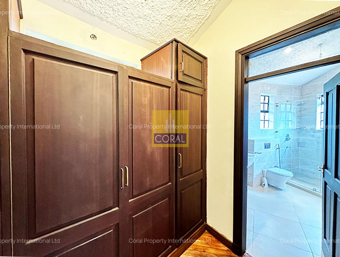 2 Bed House in Runda - 11