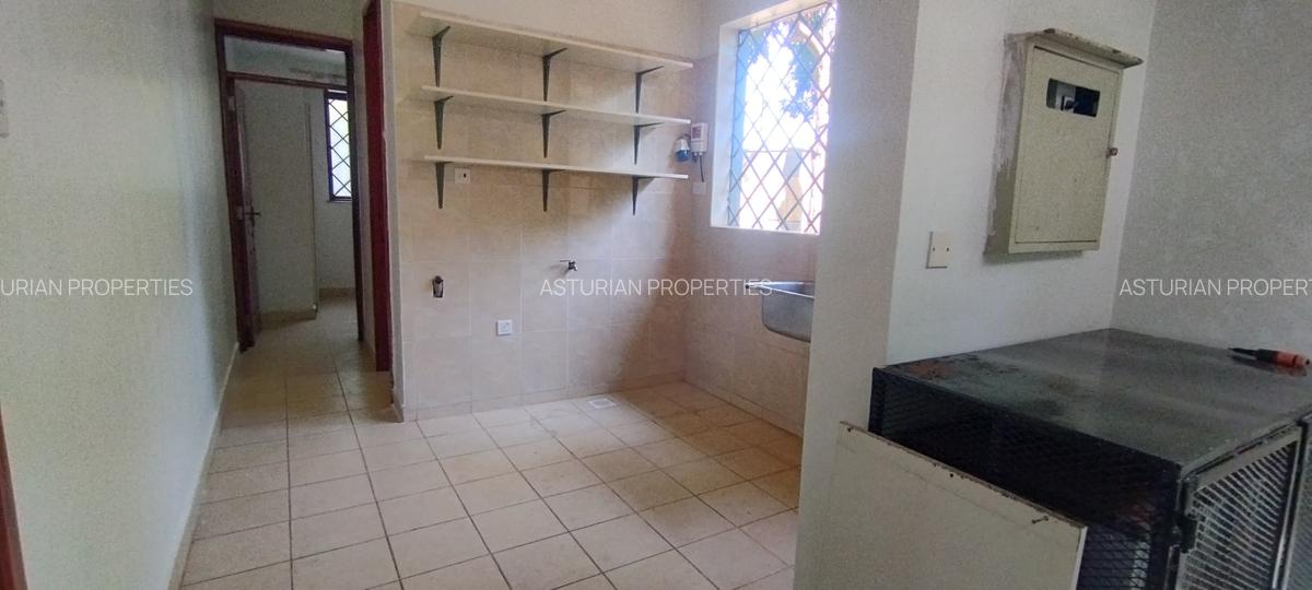 5 Bed Townhouse with En Suite in Lavington - 9