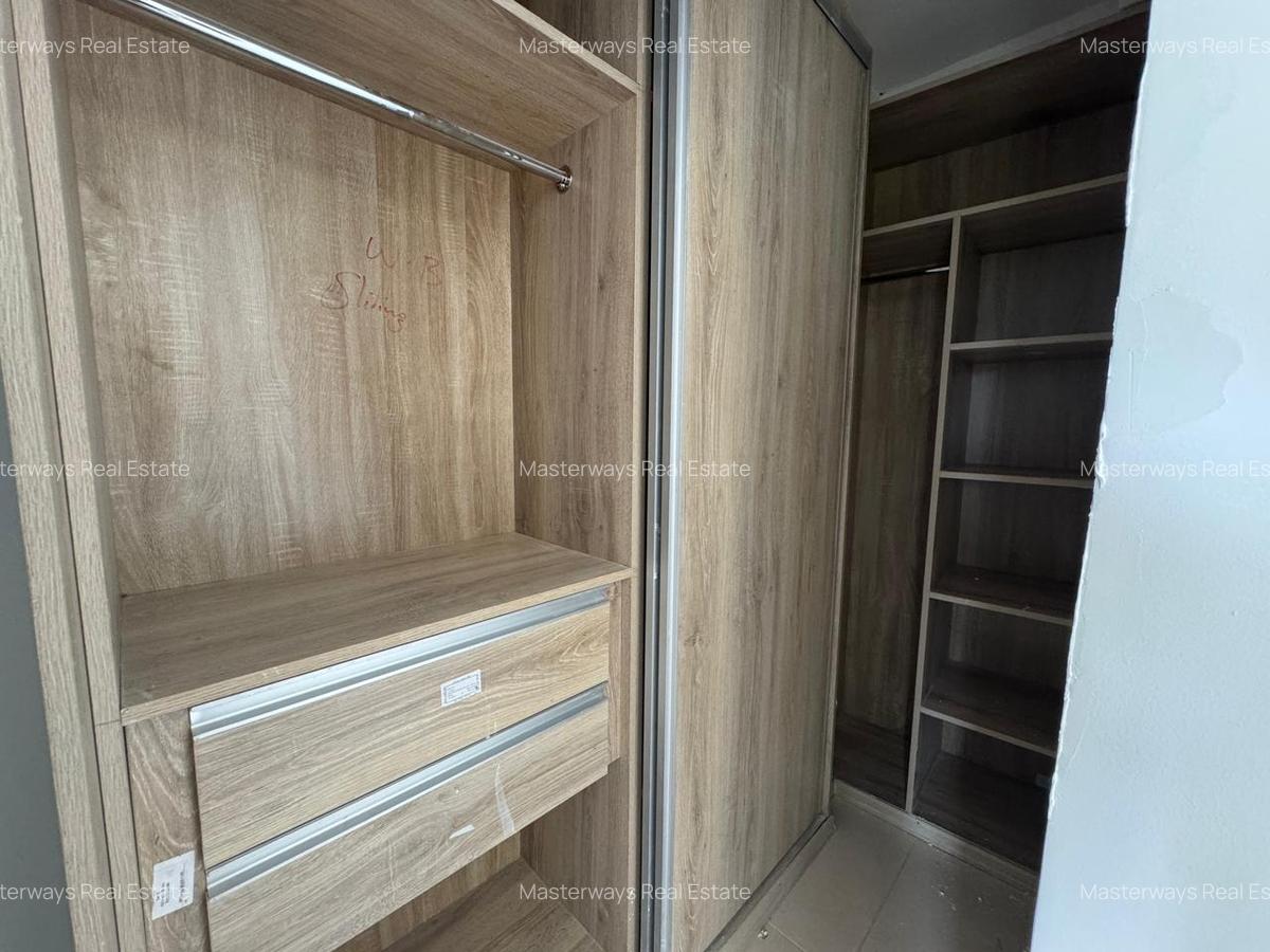 2 Bed Apartment with En Suite in Westlands Area - 4