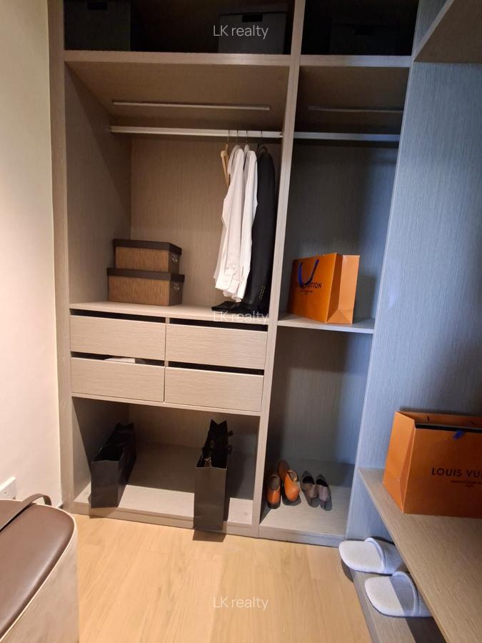 Serviced 1 Bed Apartment with En Suite at Westlands Road - 7