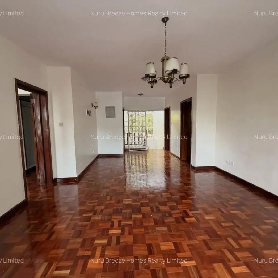 5 Bed Townhouse with En Suite in Karen - 4