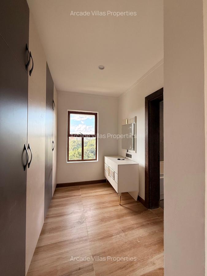 3 Bed Apartment with En Suite in Kileleshwa - 9