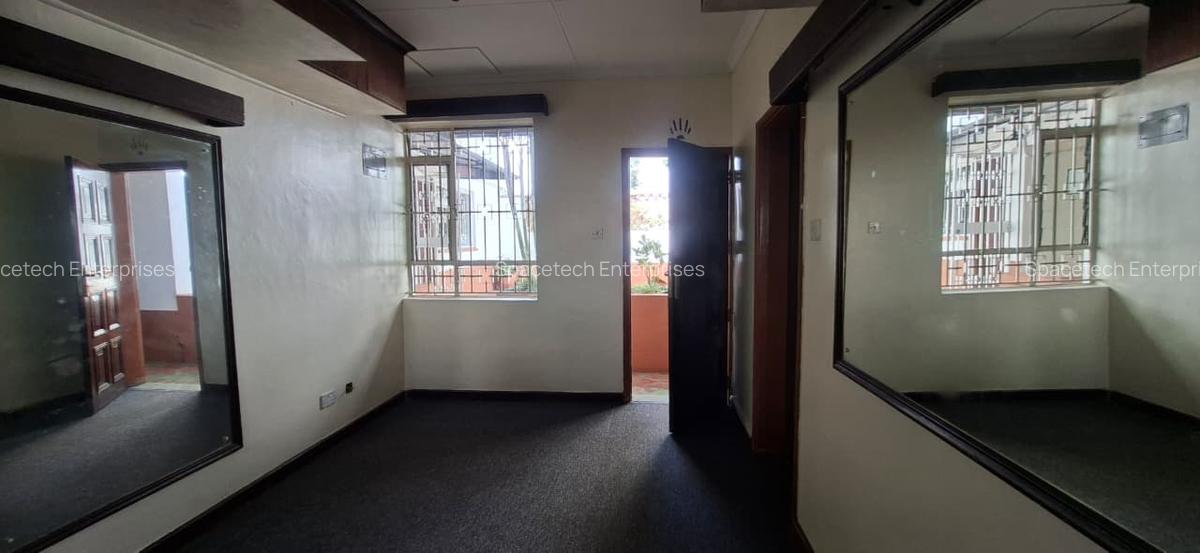 Commercial Property with Parking in Gigiri - 11